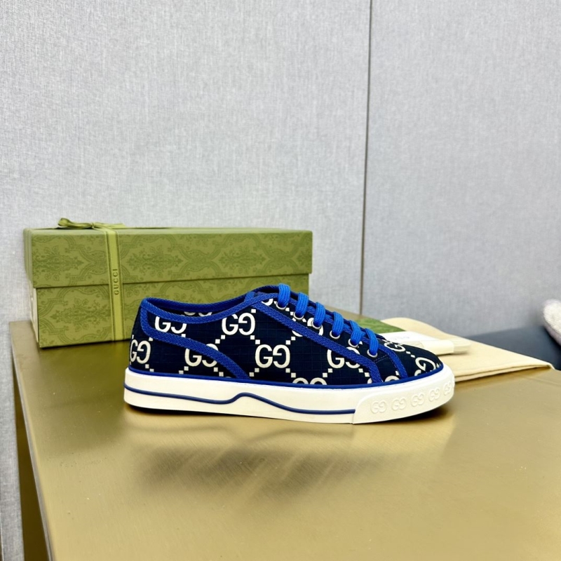 G*u*i casual shoes